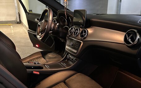 Mercedes-Benz GLA, 2019 год, 2 750 000 рублей, 6 фотография