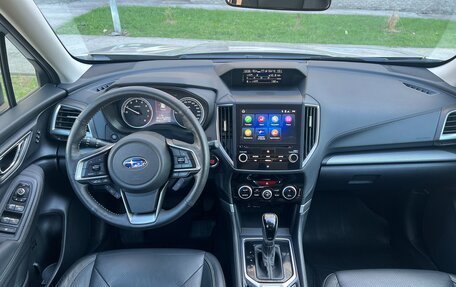 Subaru Forester, 2018 год, 2 745 000 рублей, 9 фотография