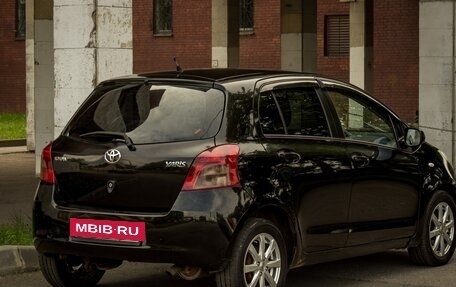 Toyota Yaris III рестайлинг, 2008 год, 430 000 рублей, 5 фотография
