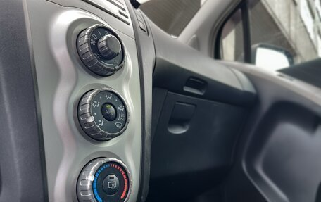 Toyota Yaris III рестайлинг, 2008 год, 430 000 рублей, 10 фотография