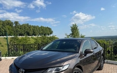 Toyota Camry, 2021 год, 2 750 000 рублей, 1 фотография
