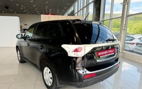 Mitsubishi Outlander III рестайлинг 3, 2012 год, 1 070 000 рублей, 3 фотография