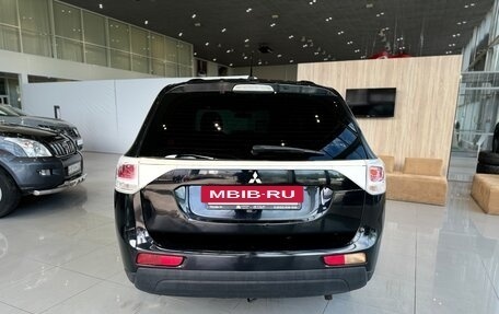 Mitsubishi Outlander III рестайлинг 3, 2012 год, 1 070 000 рублей, 4 фотография