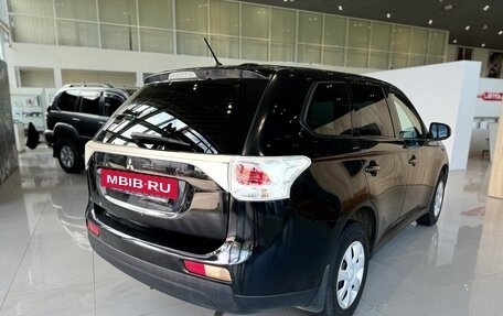 Mitsubishi Outlander III рестайлинг 3, 2012 год, 1 070 000 рублей, 5 фотография
