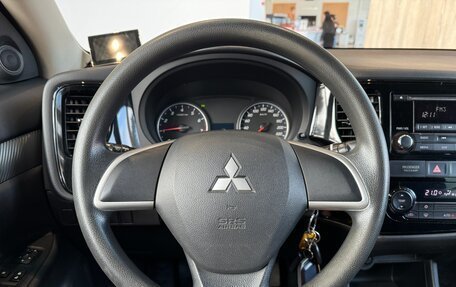 Mitsubishi Outlander III рестайлинг 3, 2012 год, 1 070 000 рублей, 16 фотография