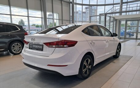 Hyundai Elantra VI рестайлинг, 2018 год, 1 497 000 рублей, 9 фотография