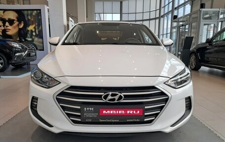Hyundai Elantra VI рестайлинг, 2018 год, 1 497 000 рублей, 6 фотография