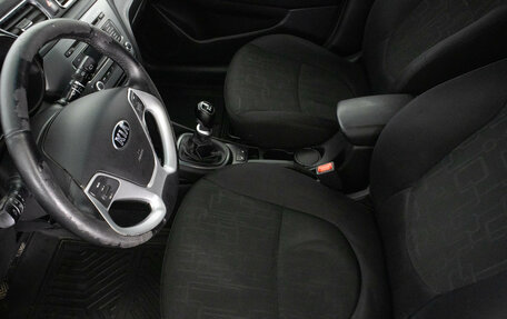 KIA Rio III рестайлинг, 2015 год, 999 000 рублей, 9 фотография