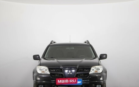 Mitsubishi Outlander III рестайлинг 3, 2004 год, 749 000 рублей, 3 фотография