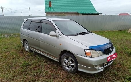 Toyota Gaia, 2001 год, 400 000 рублей, 4 фотография