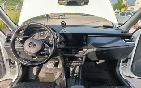 Skoda Rapid II, 2020 год, 1 900 000 рублей, 9 фотография