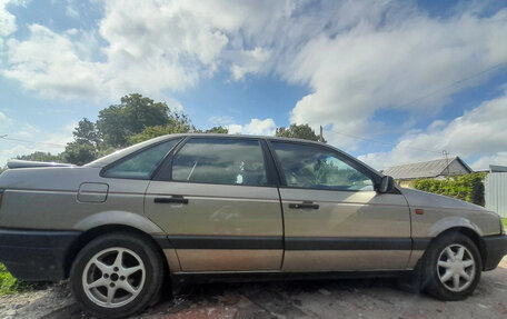 Volkswagen Passat B3, 1991 год, 250 000 рублей, 2 фотография