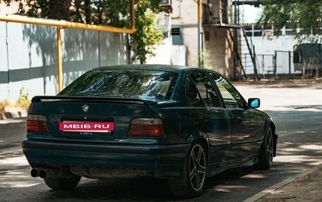 BMW 3 серия, 1992 год, 500 000 рублей, 3 фотография