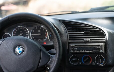 BMW 3 серия, 1992 год, 500 000 рублей, 16 фотография
