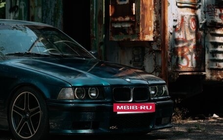 BMW 3 серия, 1992 год, 500 000 рублей, 13 фотография