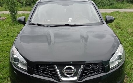 Nissan Qashqai, 2010 год, 870 000 рублей, 2 фотография