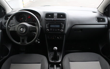 Volkswagen Polo VI (EU Market), 2012 год, 570 000 рублей, 13 фотография