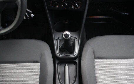 Volkswagen Polo VI (EU Market), 2012 год, 570 000 рублей, 18 фотография