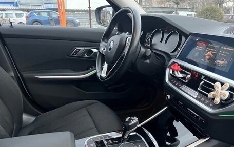 BMW 3 серия, 2020 год, 3 100 000 рублей, 10 фотография
