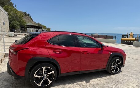 Lexus UX I, 2019 год, 3 500 000 рублей, 2 фотография