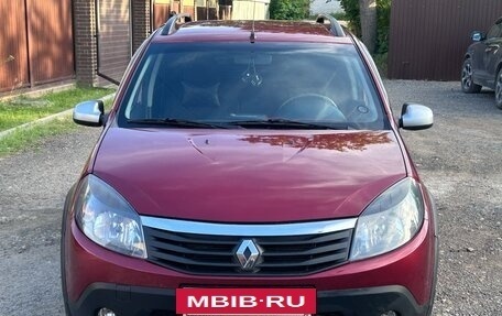 Renault Sandero I, 2011 год, 630 000 рублей, 2 фотография