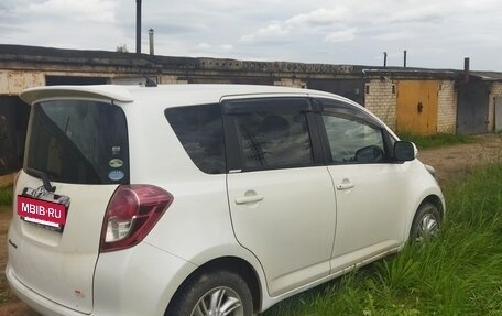Toyota Ractis I, 2009 год, 645 000 рублей, 4 фотография