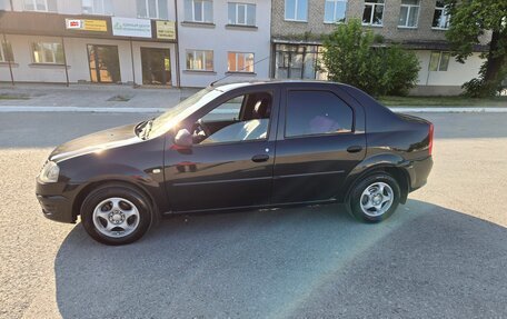 Renault Logan I, 2012 год, 550 000 рублей, 6 фотография