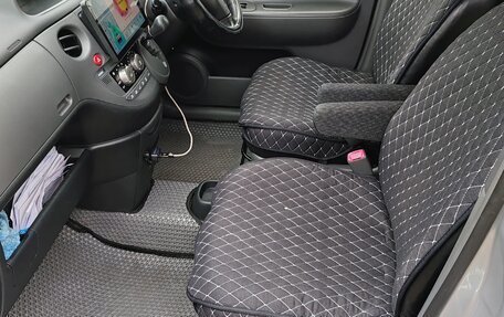 Toyota Sienta I, 2013 год, 1 050 000 рублей, 9 фотография