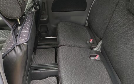 Toyota Sienta I, 2013 год, 1 050 000 рублей, 12 фотография