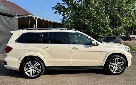Mercedes-Benz GL-Класс, 2013 год, 4 300 000 рублей, 3 фотография