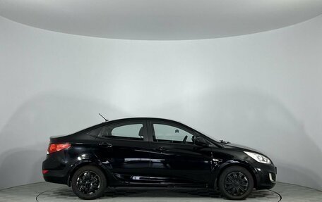 Hyundai Solaris II рестайлинг, 2013 год, 980 000 рублей, 4 фотография