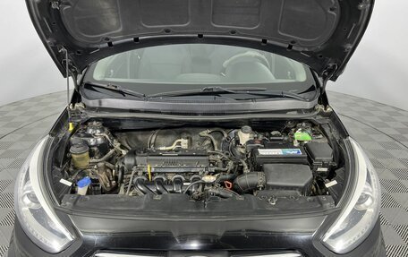 Hyundai Solaris II рестайлинг, 2013 год, 980 000 рублей, 11 фотография