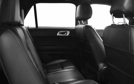 Ford Explorer VI, 2014 год, 2 285 000 рублей, 15 фотография