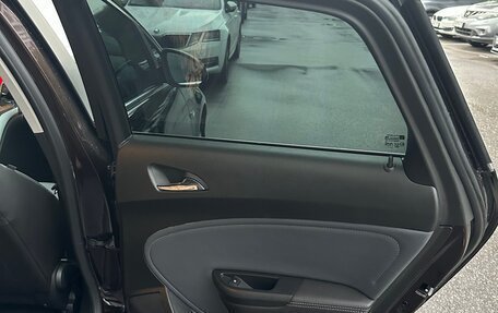 Opel Astra J, 2013 год, 930 000 рублей, 11 фотография