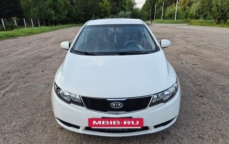 KIA Cerato III, 2010 год, 550 000 рублей, 2 фотография