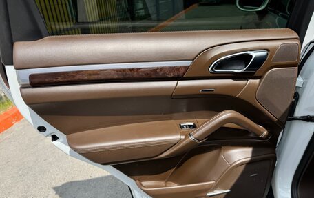 Porsche Cayenne III, 2015 год, 3 500 000 рублей, 17 фотография