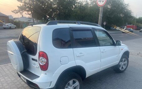 Chevrolet Niva I рестайлинг, 2014 год, 610 000 рублей, 4 фотография