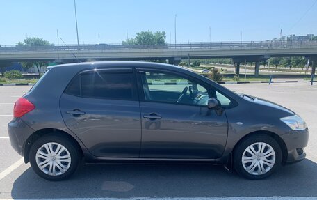 Toyota Auris II, 2007 год, 700 000 рублей, 10 фотография