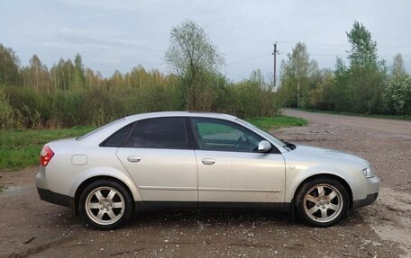 Audi A4, 2002 год, 700 000 рублей, 3 фотография