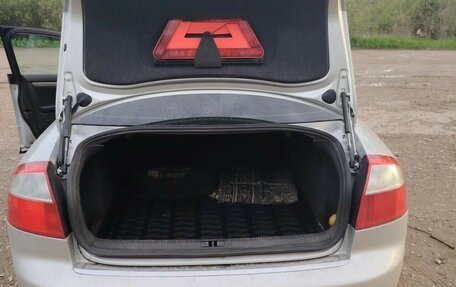 Audi A4, 2002 год, 700 000 рублей, 6 фотография