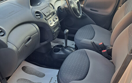 Toyota Vitz, 2003 год, 450 000 рублей, 10 фотография