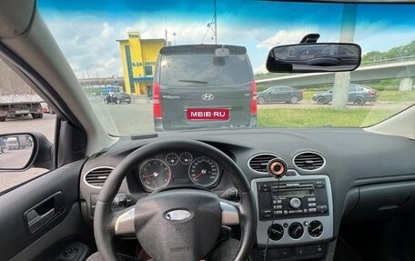 Ford Focus II рестайлинг, 2005 год, 305 000 рублей, 6 фотография