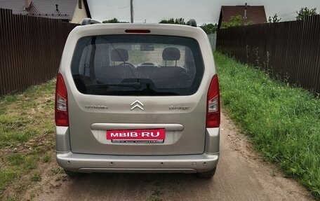 Citroen Berlingo II рестайлинг, 2010 год, 750 000 рублей, 2 фотография