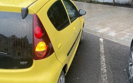 Peugeot 107 I рестайлинг, 2012 год, 650 000 рублей, 3 фотография