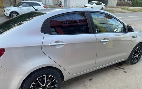 KIA Rio III рестайлинг, 2014 год, 1 030 000 рублей, 3 фотография