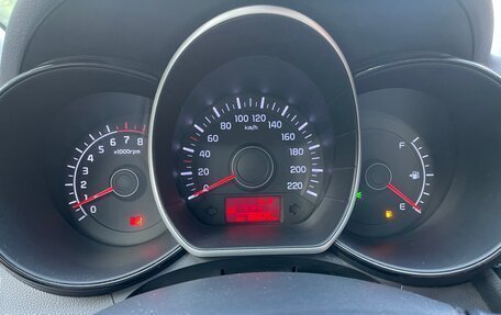 KIA Rio III рестайлинг, 2014 год, 1 030 000 рублей, 12 фотография