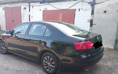 Volkswagen Jetta VI, 2013 год, 850 000 рублей, 3 фотография