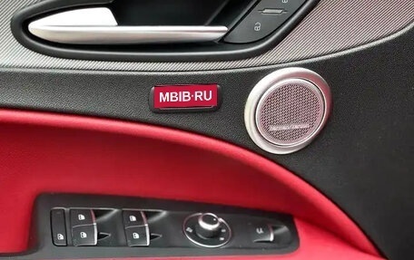 Alfa Romeo Stelvio, 2022 год, 2 915 000 рублей, 8 фотография