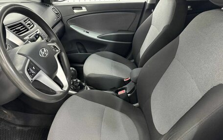 Hyundai Solaris II рестайлинг, 2012 год, 690 000 рублей, 9 фотография
