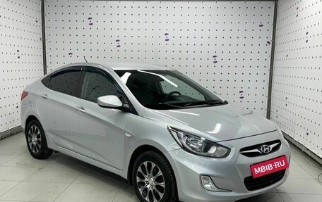 Hyundai Solaris II рестайлинг, 2012 год, 690 000 рублей, 2 фотография